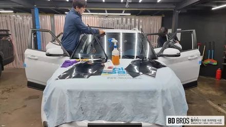 인천 베뉴 신차패키지 썬팅과 락폴딩 시공 / 인천, 부평, 부천