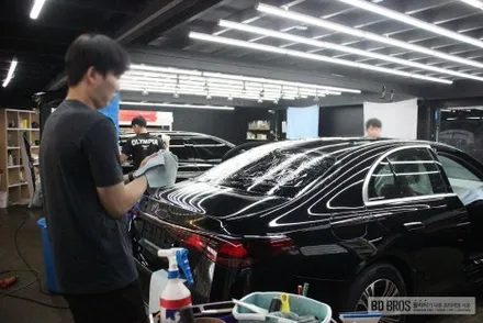 인천 루마버텍스 벤츠 E200 비반사필름 볼드하게 시공 / 인천 중구