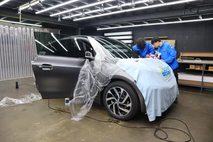 인천랩핑 BMW i3 전체랩핑과 본넷PPF시공으로 포인트 살아있네 / 인천, 부평, 부천