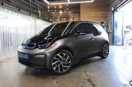 인천랩핑 BMW i3 전체랩핑과 본넷PPF시공으로 포인트 살아있네 / 인천, 부평, 부천
