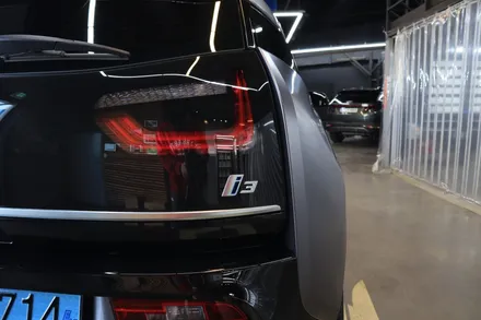 인천랩핑 BMW i3 전체랩핑과 본넷PPF시공으로 포인트 살아있네 / 인천, 부평, 부천