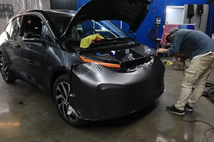 인천랩핑 BMW i3 전체랩핑과 본넷PPF시공으로 포인트 살아있네 / 인천, 부평, 부천