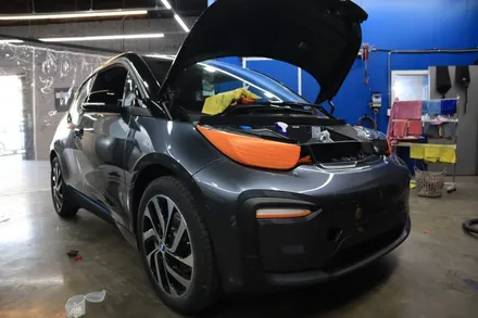 인천랩핑 BMW i3 전체랩핑과 본넷PPF시공으로 포인트 살아있네 / 인천, 부평, 부천
