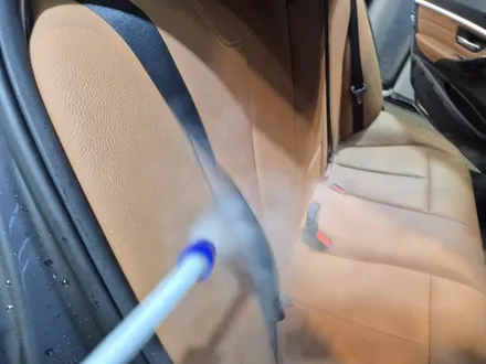 송내 세차 실내 스팀 분사, 광택기로 차 닦기. 하부세차 추가요 / 부천 상이로