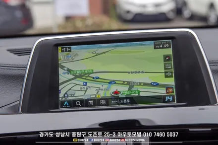 이편한걸 왜이제 알았지?~ BMW F39 X2 수입차네비매립  터치로 사용이편리한 아틀란맵 / 성남,분당,판교
