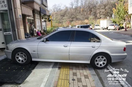 BMW E39 5시리즈 잘못된 싼팅  수입차썬팅은 성남레이노도촌점 에서 중복투자 스트레스없이 한방에 해결하세요~! / 성남,분당,판교