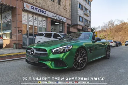 BMW F33 4시리즈컨버터블 블랙박스 보조배터리 패키지 아크릴 디플렉터에 RGB LED 작업으로 분위기를 바꿔보세요! / 성남,분당,판교