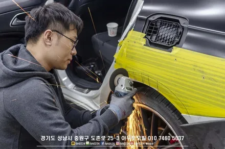 W117 벤츠 CLA 45 AMG 에어서스펜션 튜닝차량와이드바디작업 오버휀다 분당 사틴블랙 전체카스킨 시공! / 성남,분당,판교