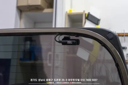P400 디펜더 유광 하이그로시 관리 어떻게 할까요? PPF 시공으로 흠집 신경 쓰지 마세요 ~ 2채널 블랙박스 인스톨도 맡겨주세요! / 성남시 중원구 도촌동