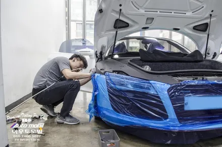 성남분당 수입차네비매립 벤츠 W204 C클래스 차량에 안드로이드 카블릿 M2C 200a 장착했어요 / 성남,분당,판교