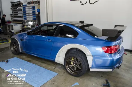 bmw e92 M3 Superchargers manual ! LB Performance 기존 랩핑 제거하고 사틴블랙으로 LB 바디킷에 정말 잘어울려요!!성남 분당 랩핑 아우토모빌 / 성남,분당,판교