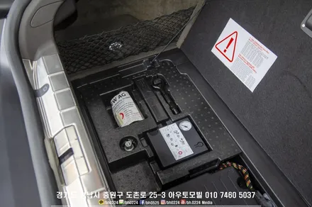포르쉐 파나메라 성남 아우토모빌에서 2ch블랙박스, 보조배터리 장착으로 밤샘촬영 걱정없어요 / 성남,분당,판교