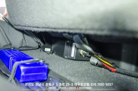 쉐보레 콜로라도 4채널 블랙박스 보조배터리 에코파워팩 장착은 성남 아우토모빌 / 성남,분당,판교