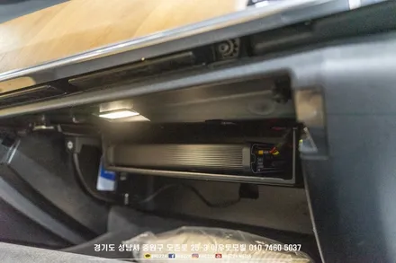 수입차 전기작업 볼보s90 2채널 블랙박스와 보조배터리시공은 성남 아우토모빌에서 받으세요~ / 성남,분당,판교