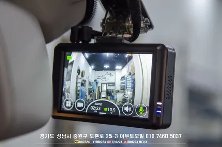 벤츠 W166 GLE 수입차 2채널 블랙박스  장착 성남아우토모빌 / 성남,분당,판교