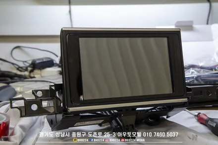 성남 수입차네비매립 아우디a6 모니터블랙아웃도 같이 해결했어요 / 성남,분당,판교
