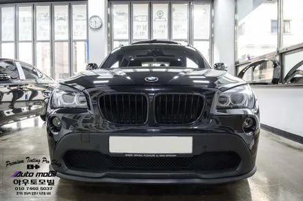 BMW  X1 수입차 블랙박스 하이패스 보조배터리    장착 라이트필름 성남 아우토모빌 / 성남,분당,판교