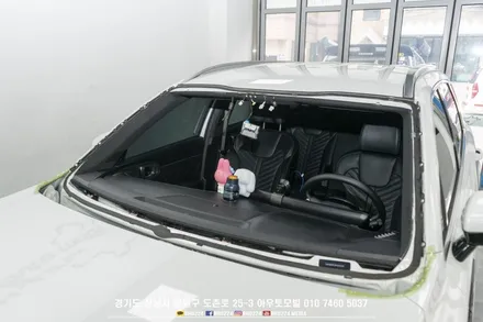 MQ4 쏘렌토   기존 썬팅 제거하고 성남 아우토모빌에서 전면 유리 교체와 함께 블락포디 비바 그린으로 재시공했어요 / 성남시 중원구 도촌동