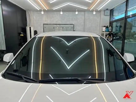 화성남양 썬팅 브이투틴트에서 깔끔하게 2024 아이오닉5 롱레인지 아틀라스 화이트 레인보우 V90 반사썬팅했어요! / 화성시 남양읍