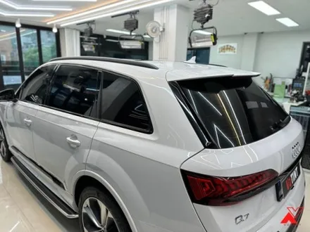 2023 아우디 Q7 55TFSI 콰트로 글래시어화이트!! 하버캠프 프리미엄틴팅으로 썬팅까지 독일감성 챙겨드렸습니다. / 화성, 동탄, 수원, 오산