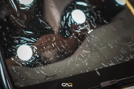 벤츠 E450 E클래스 카브리올레 요트블루 베이지 실내 차량에 하버캠프 퓨어본드 썬팅을 더하면 ? - 대구 카인사이드