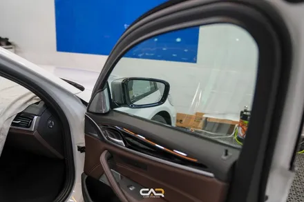 BMW M550i 글라스틴트 썬셋 반사 필름 썬팅 시공으로 프라이빗하고 스포티한 느낌주기 ! - 대구 카인사이드