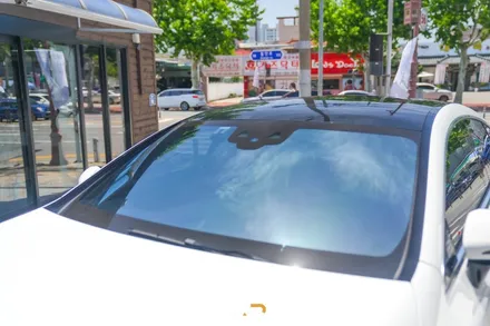 벤츠 GT43 AMG (X290) 블락포디 스카이블루 반사썬팅으로 스포티한 느낌주기 ! - 대구 카인사이드