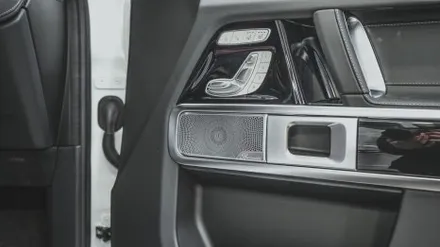 신형 벤츠 G63 AMG G바겐! 순정연동 미드레인지 엠비언트 추가 작업  - 대구 카인사이드