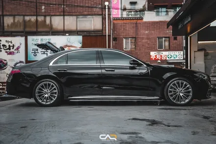 벤츠 S클래스 S500 신차패키지로 액티브 엠비언트와 4d 부메스터까지 한번에 완성 후 신차 출고 ! - 수성구 CAR INSIDE