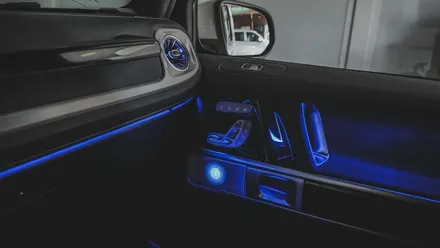 신형 벤츠 G63 AMG G바겐! 순정연동 미드레인지 엠비언트 추가 작업  - 대구 카인사이드