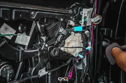 벤츠 GLC 220d 순정 어라운드뷰 레트로핏으로 더욱 편리하게 안전운전하기 - 대구 카인사이드
