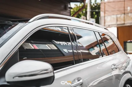 벤츠 GLS 400d 솔라가드 프리미엄 티타늄 썬팅 시공으로 더욱 깔끔하고 세련된 외관 모습 완성하기 ! - 수성구 카인사이드