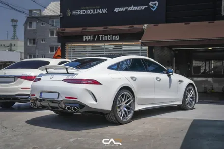 벤츠 GT43 AMG (X290) 블락포디 스카이블루 반사썬팅으로 스포티한 느낌주기 ! - 대구 카인사이드