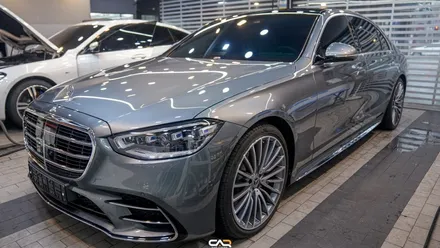 벤츠 W223 S500 더엘엑스 솔라가드프리미엄 S라인 신차패키지로 S클래스를 더욱 완벽하게 ! - 대구 카인사이드