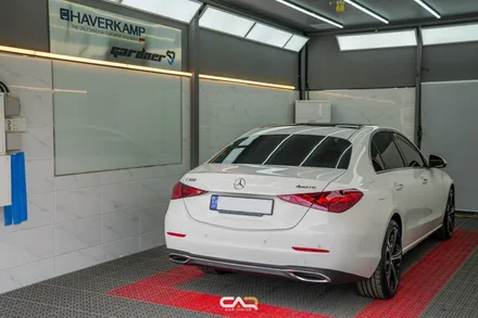 벤츠 C300 (W206) 하버캠프 퓨어본드 신차썬팅으로 고급지고 무게감있는 느낌주기 ! - 대구 카인사이드
