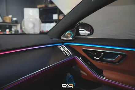 벤츠 S350d (W223) 숏바디 차량에도 액티브 엠비언트와 4D 부메스터 전동트위터 장착하기 ! - 대구 카인사이드
