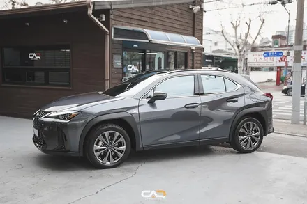 렉서스 UX250h 차량에 블락포디 비바 스카이블루 수성구 신차패키지로 나만의 개성 더하기 !