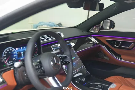 벤츠 S500 (W223) 4D 부메스터 전동트위터 및 액티브 엠비언트 라이트 시공으로 아름다운 실내 만들기 ! - 대구 카인사이드