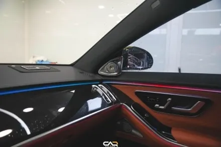 벤츠 S500 (W223) 4D 부메스터 및 액티브 엠비언트 라이트 시공으로 밤운전을 즐겁게 ! - 대구 카인사이드