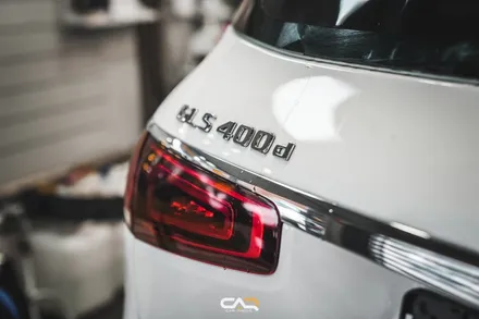 벤츠 GLS 400d 솔라가드 프리미엄 티타늄 썬팅 시공으로 더욱 깔끔하고 세련된 외관 모습 완성하기 ! - 수성구 카인사이드
