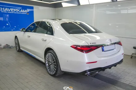 벤츠 S500 (W223) 4D 부메스터 전동트위터 및 액티브 엠비언트 라이트 시공으로 아름다운 실내 만들기 ! - 대구 카인사이드