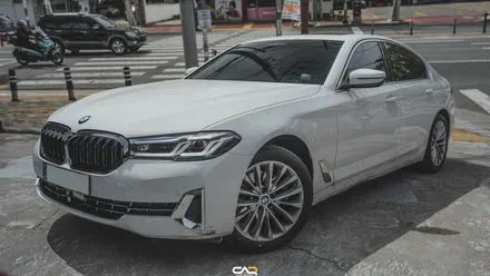 BMW 5시리즈 순정 어라운드뷰 설치작업! 옵션이 없으면 채워 넣으면 됩니다. - 대구 카인 사이드