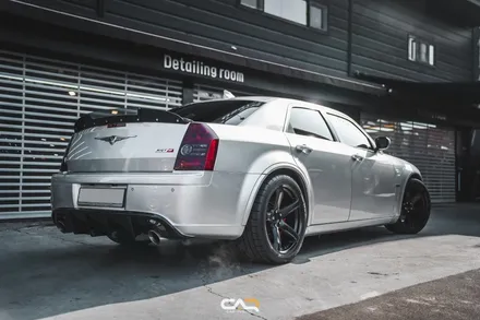 크라이슬러 300C SRT8 틴팅 재시공으로 외관 분위기 전환하기 ! - 대구 카인사이드