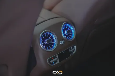 벤츠 E53 AMG (W213) 4D부메스터 전동트위터 및 엠비언트 송풍구로 더욱 스포티한 느낌주기 ! - 대구 카인사이드