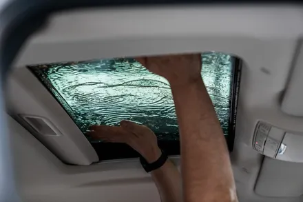 벤츠 CLS 클래스 CLS300d 평범한 틴팅이 지겹다면 글라스틴트 선셋 Q (Queen) 신차패키지는 어떠실까요 ? - 대구 카인사이드