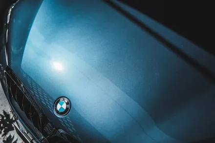 BMW 520i 본넷, 라이트, 실내