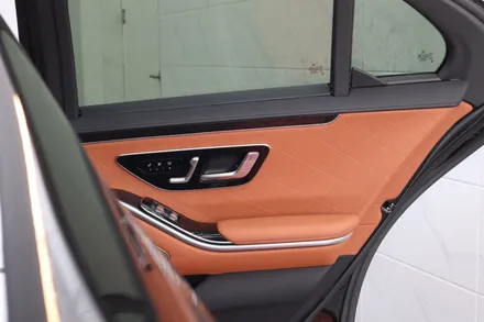 대구 수성구 벤츠 레트로핏 - \'벤츠 W223 S400d 액티브 엠비언트, 4d 전동 부메스터 트위터 시공\'
