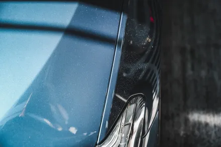 BMW 520i 본넷, 라이트, 실내