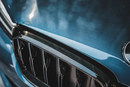 BMW 520i 본넷, 라이트, 실내