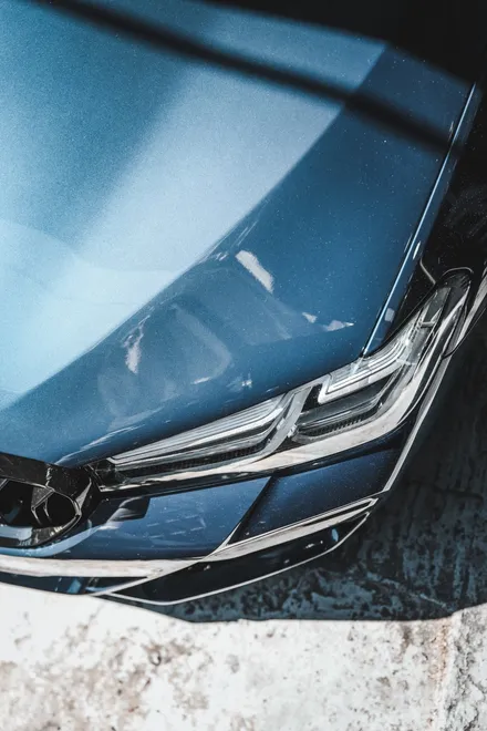 BMW 520i 본넷, 라이트, 실내